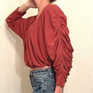 FP BEACH Rust Cropped Top Gathered Sleeves & Hem. Soft, Flowing, Stretch, SMALL